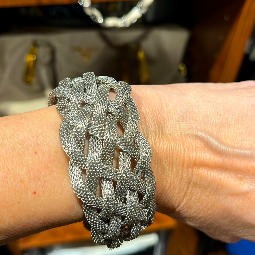 Silver magnetic braided bracelet